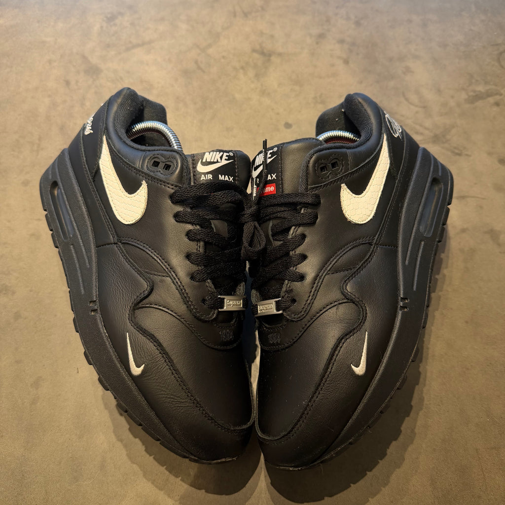 Supreme x Nike Air Max 1 (Str. 42,5)