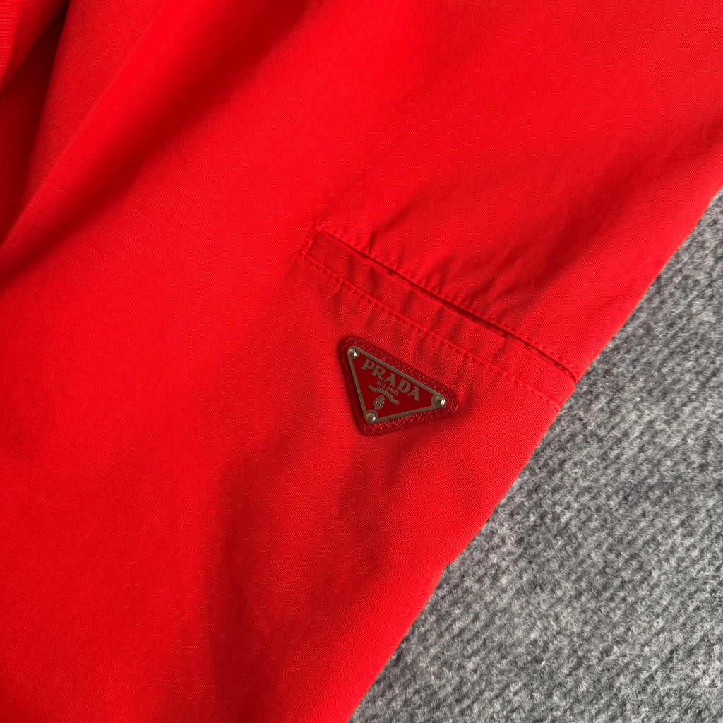 Prada shorts (Str. 48)