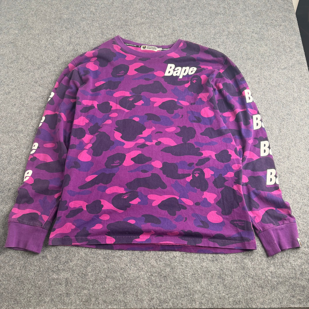 A Bathing Ape bluse (Str. XL)