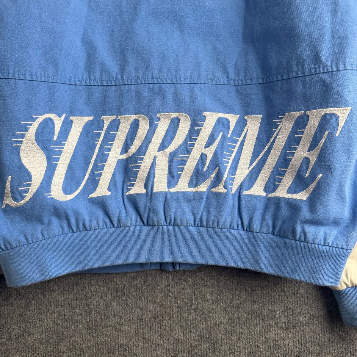 Supreme jakke (Str. M)
