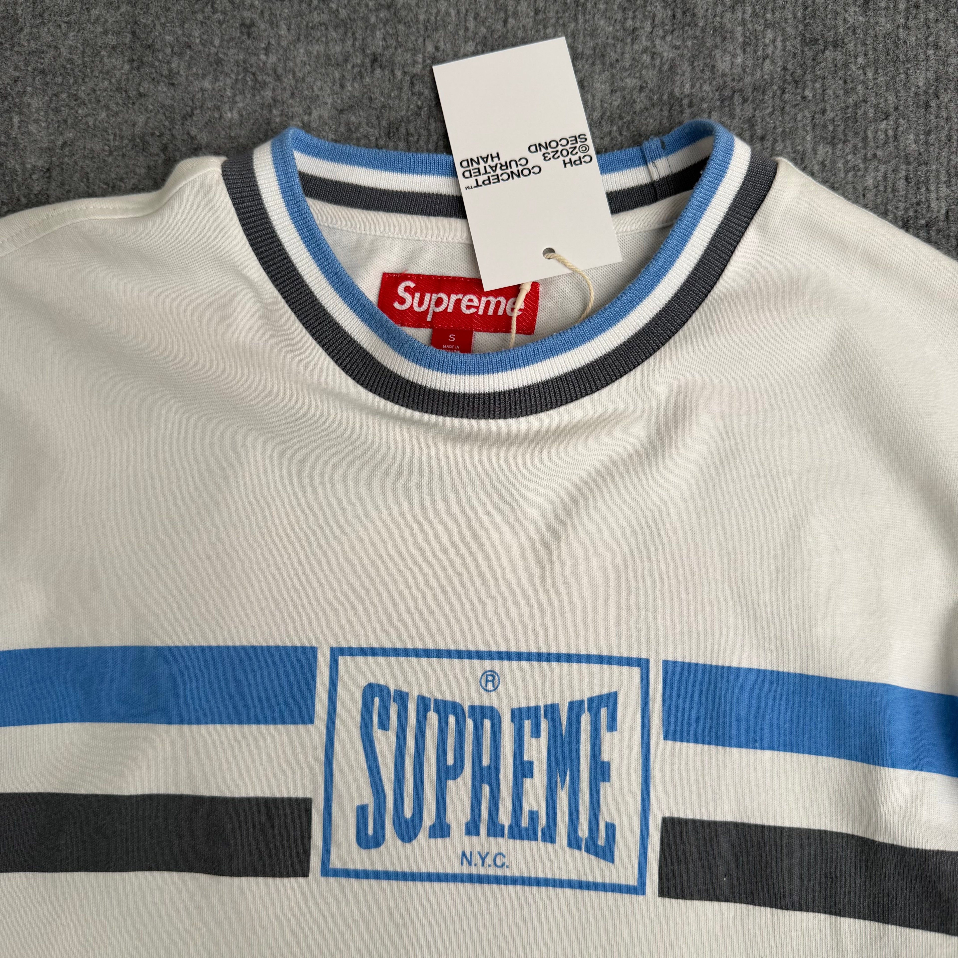Supreme t-shirt (Str. S)