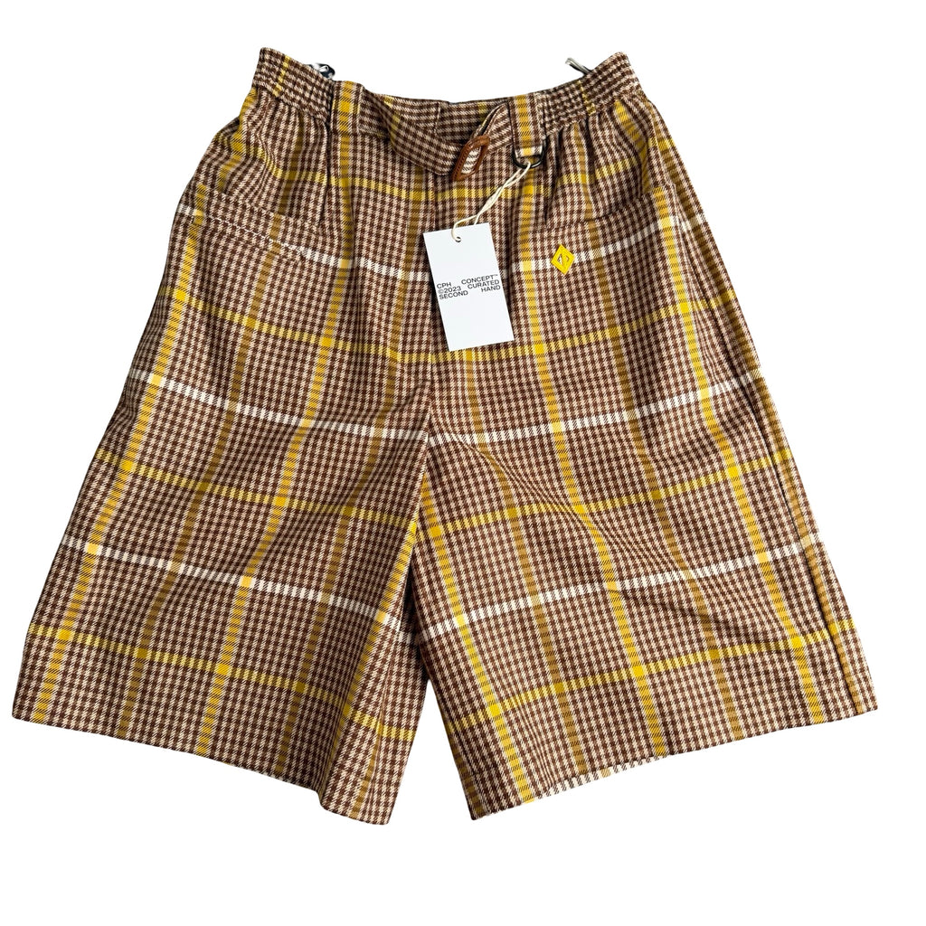 Christian Dior shorts (Str. S)