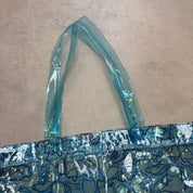 A bathing ape taske