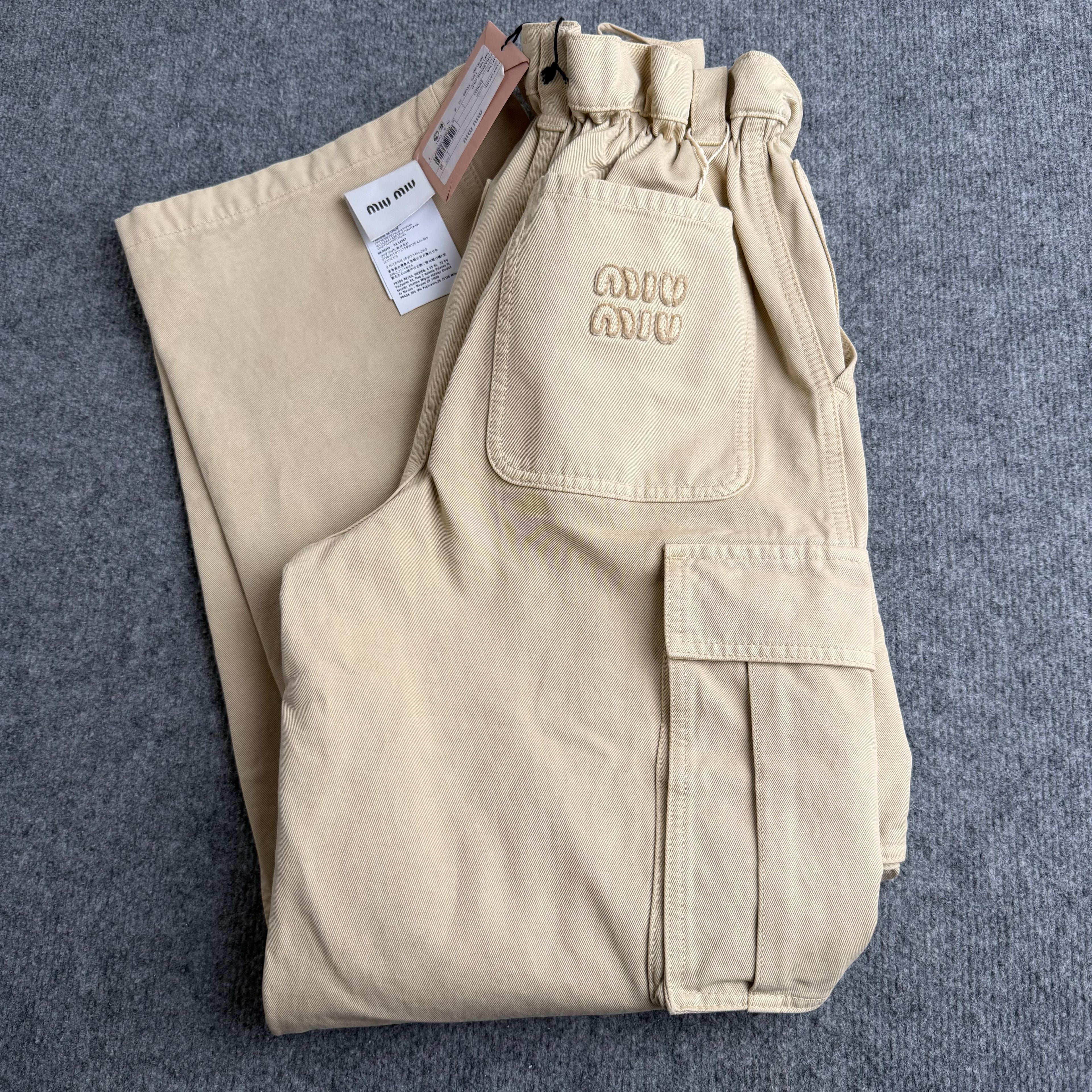Miu Miu bukser (Str. 38)