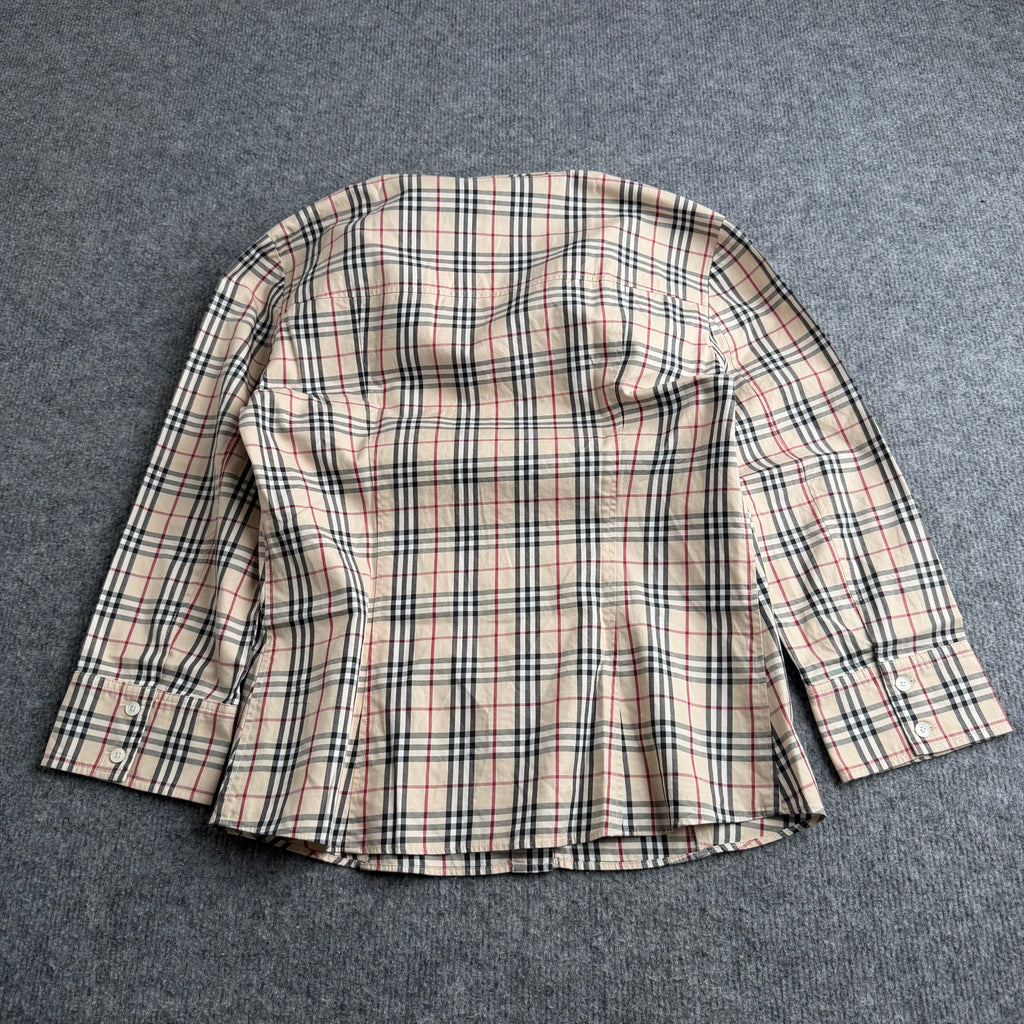 Burberry skjorte (Str. 40)