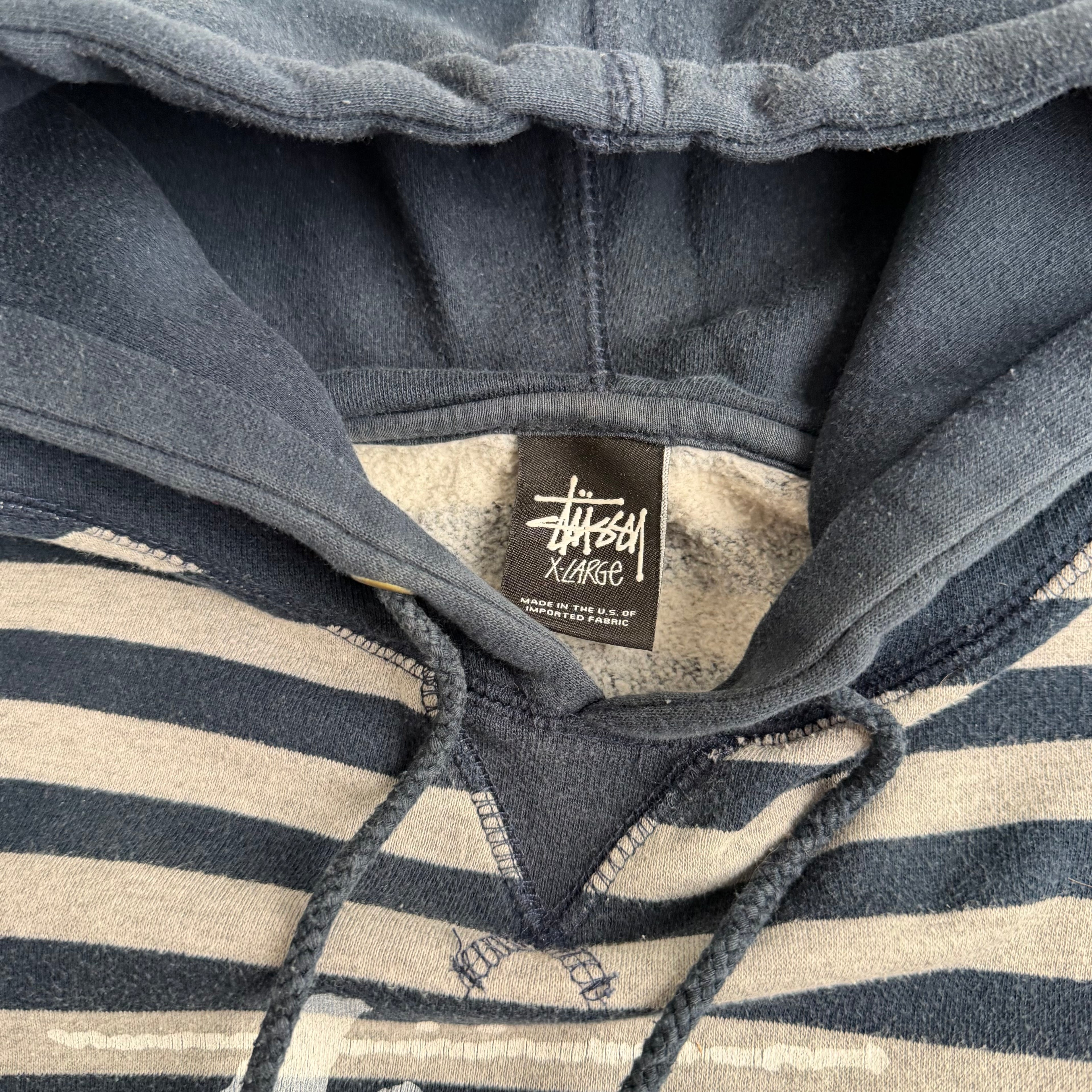 Stussy hættetrøje (Str. XL)