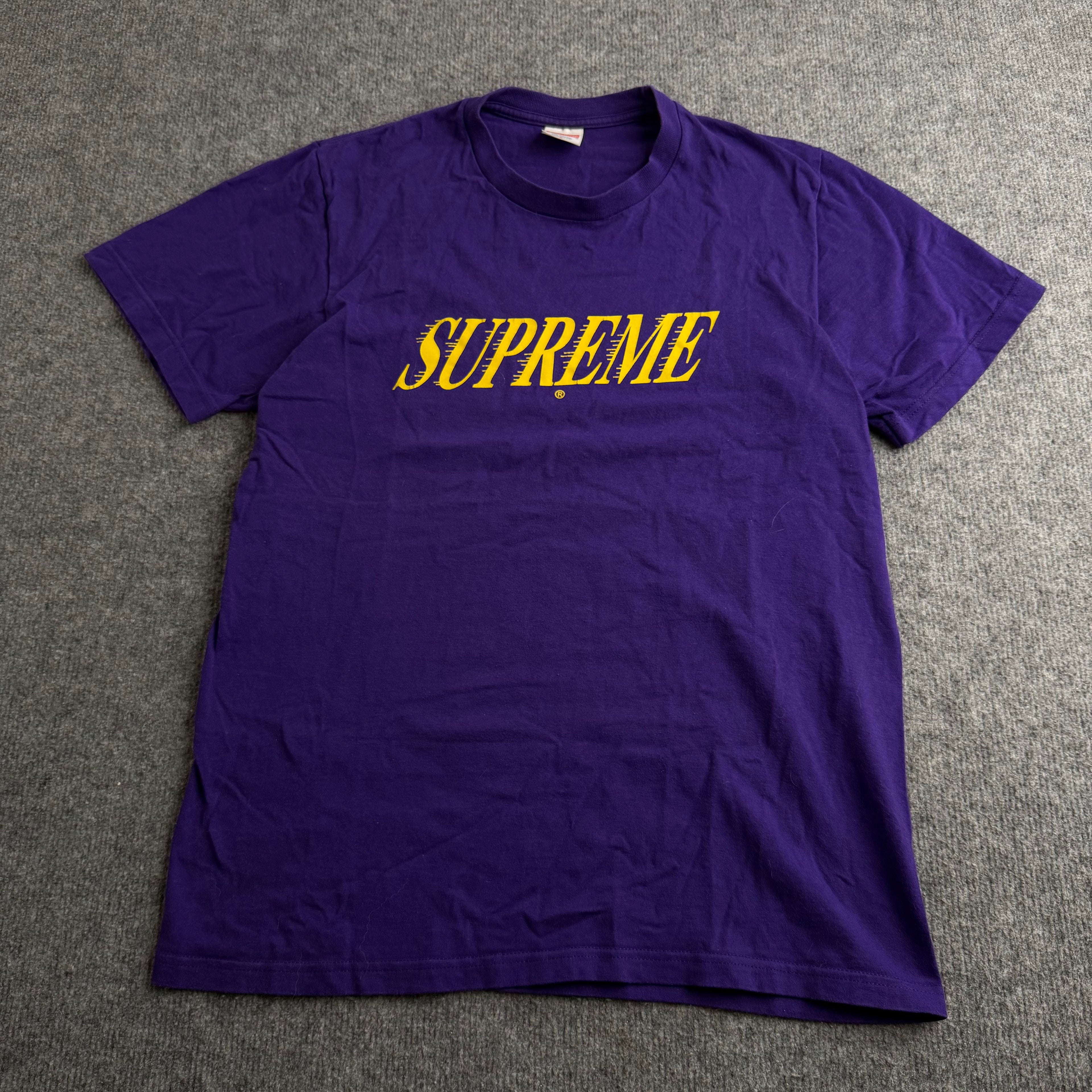 Supreme t-shirt (Str. S)