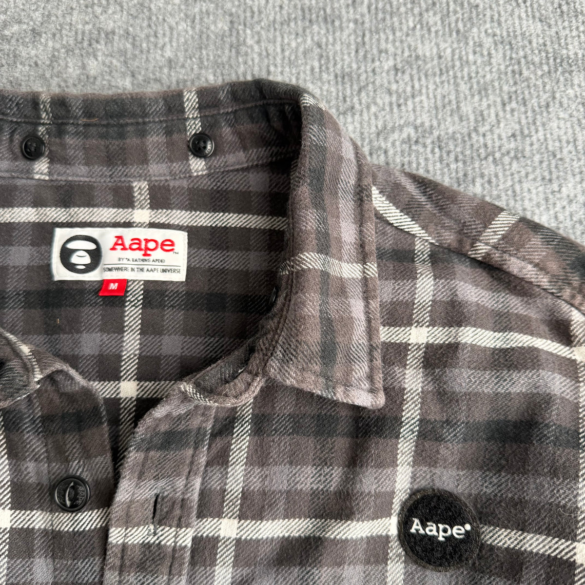 Aape skjorte (Str. M)