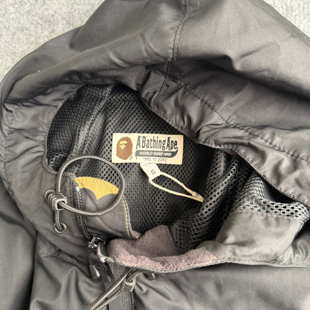 A Bathing Ape jakke (Str. S)