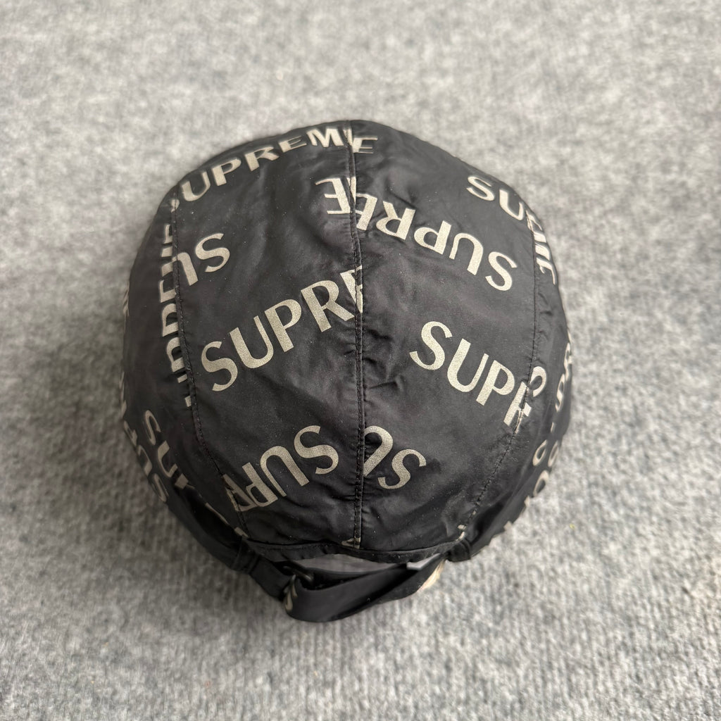 Supreme kasket