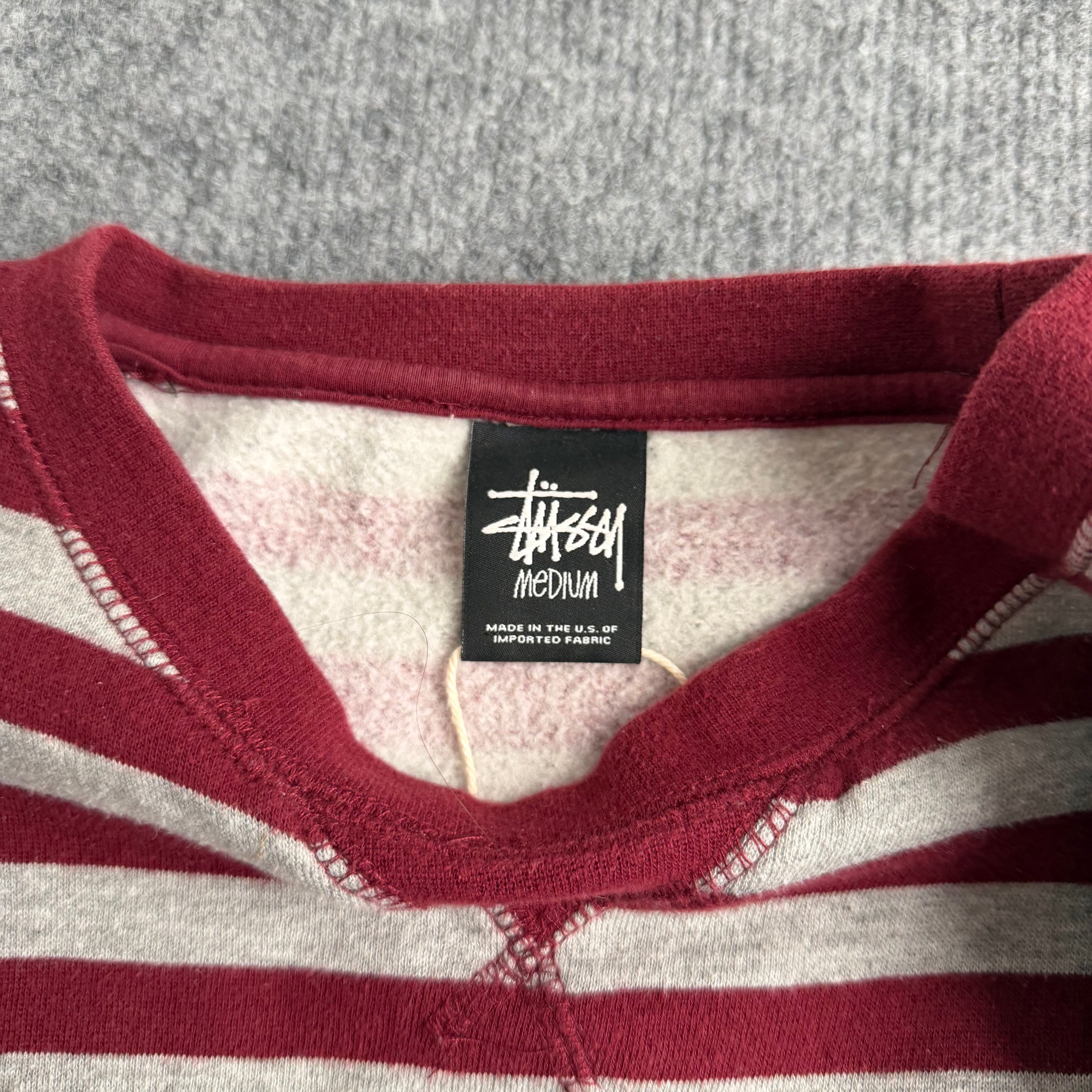 Stüssy bluse (Str. M)