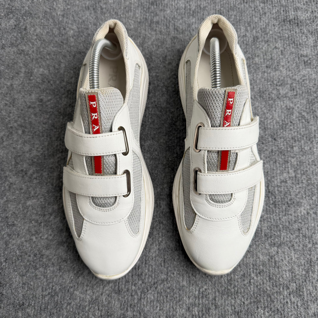 Prada cup’s (Str. 41)