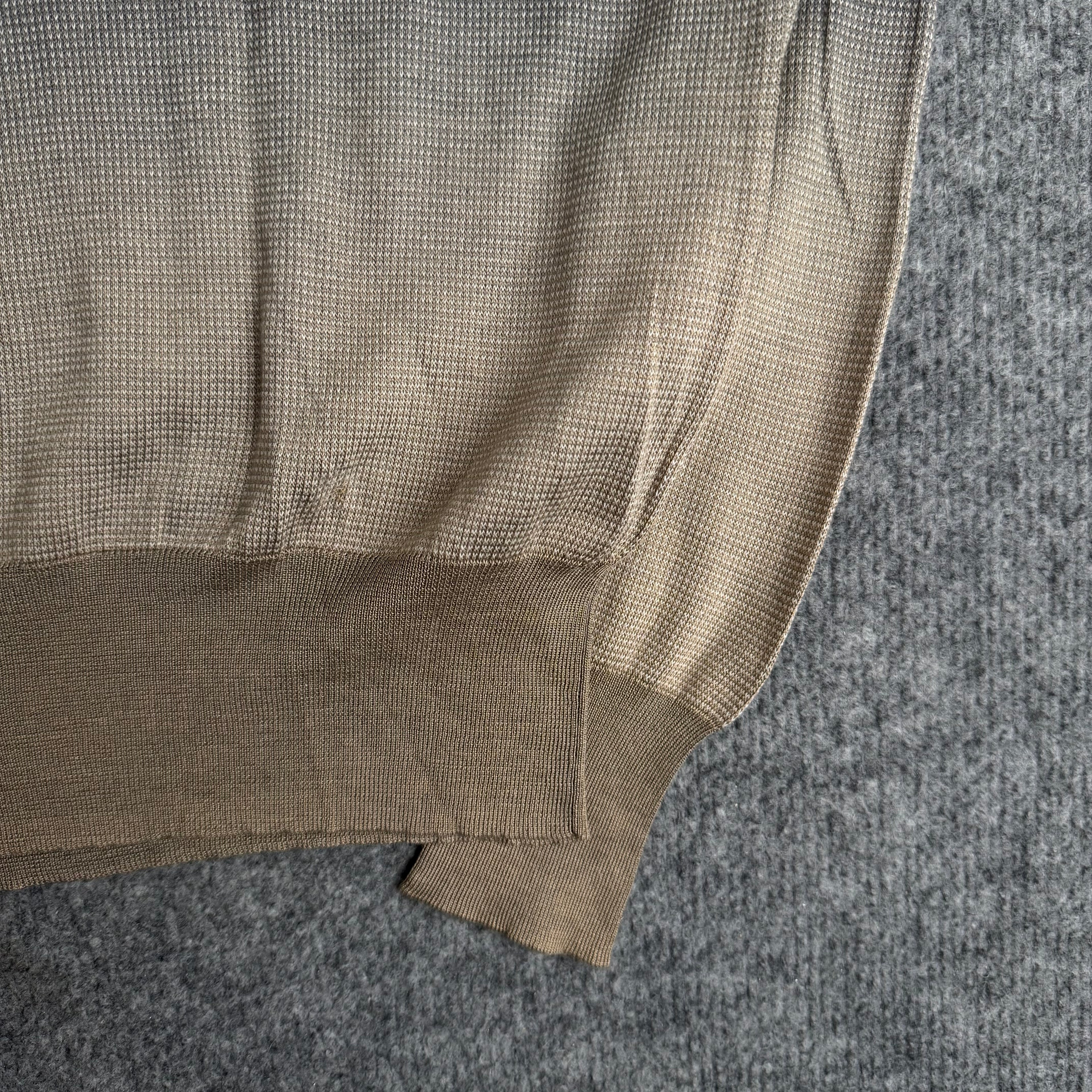 Prada bluse (Str. 50)