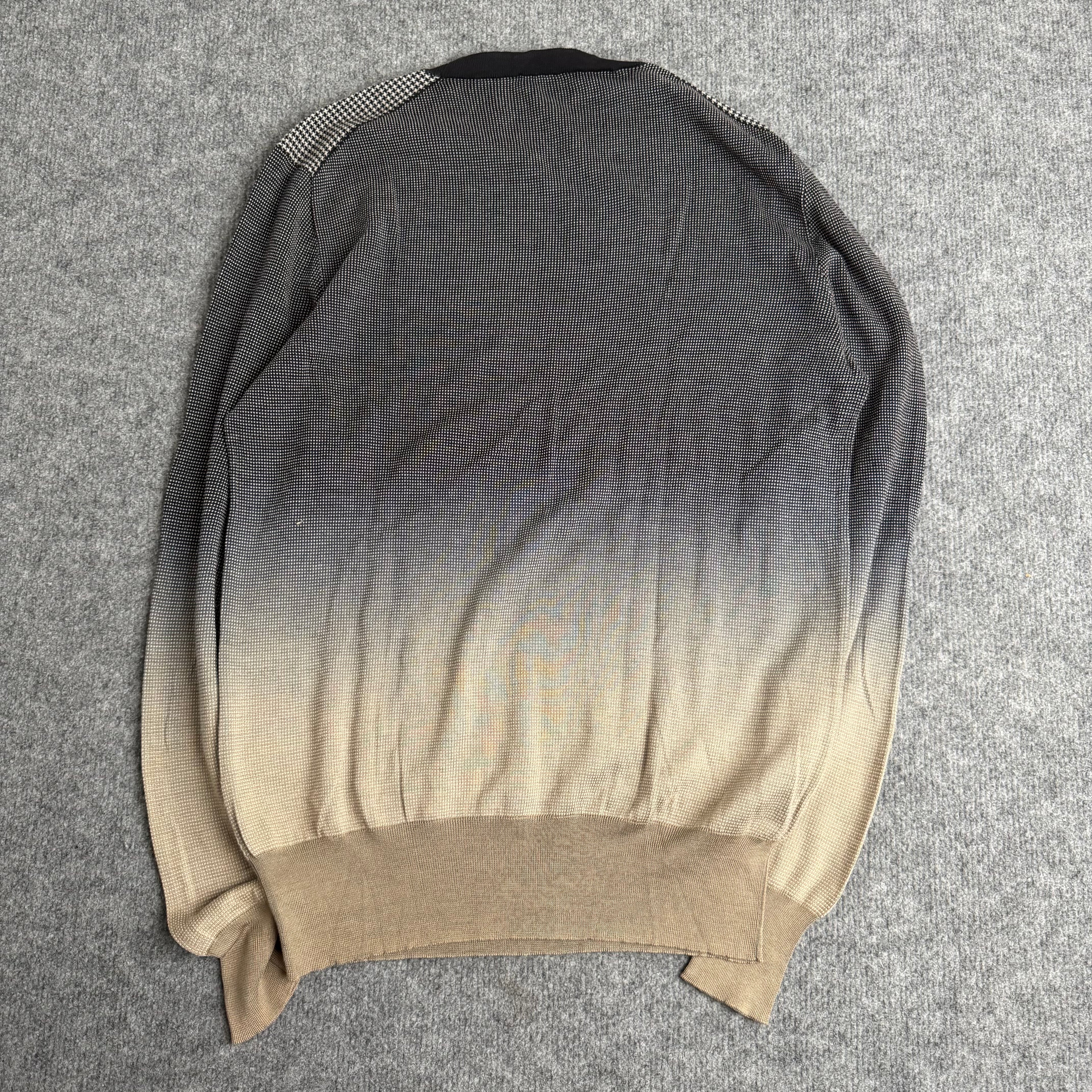 Prada bluse (Str. 50)