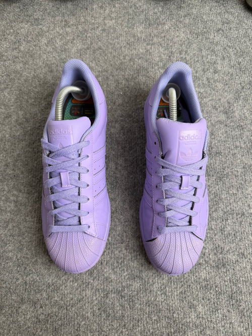 Adidas x Pharrel sko (Str. 42 2/3)