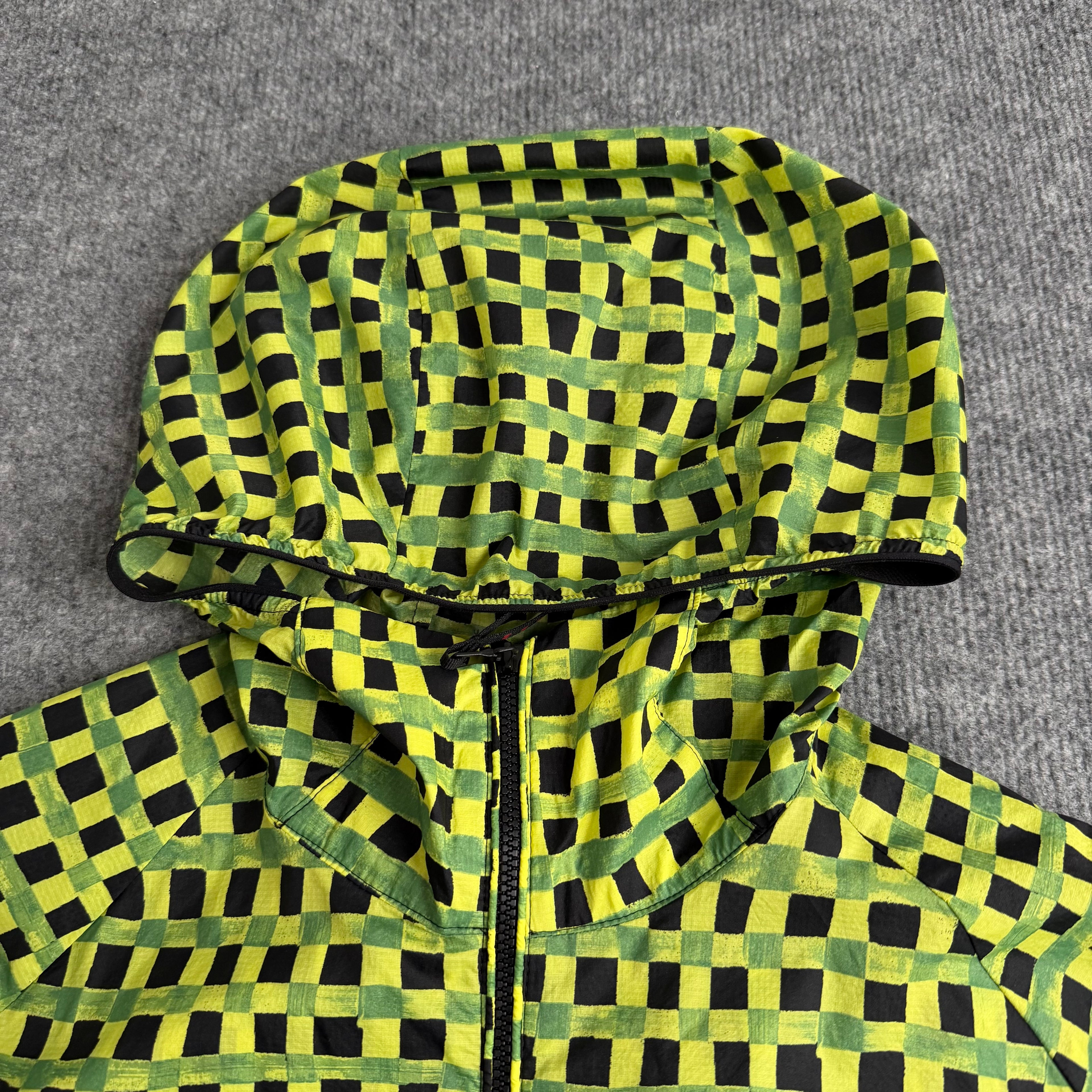 Marni x Uniqlo jakke (Str. M)