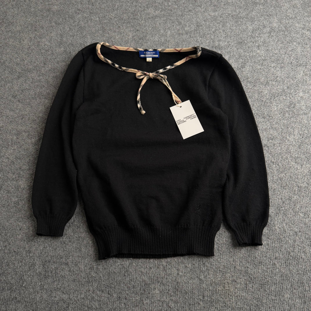 Burberry top (Str. M)