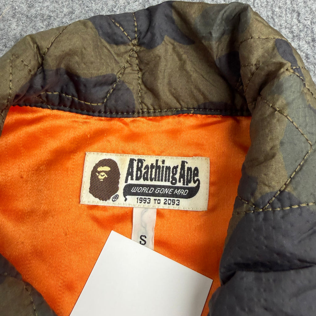 Bape jakke (Str. S)