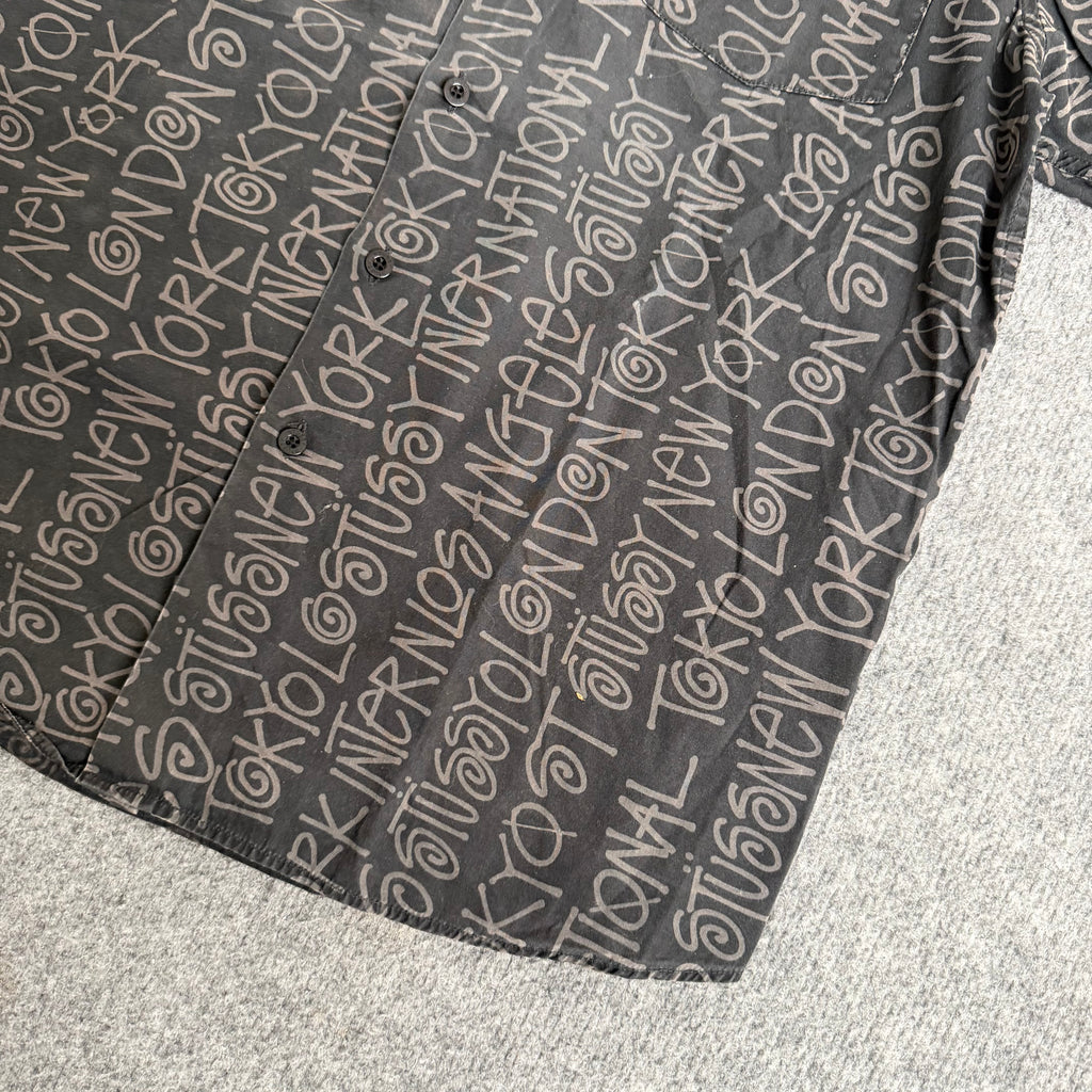 Stussy vintage skjorte (Str. S)