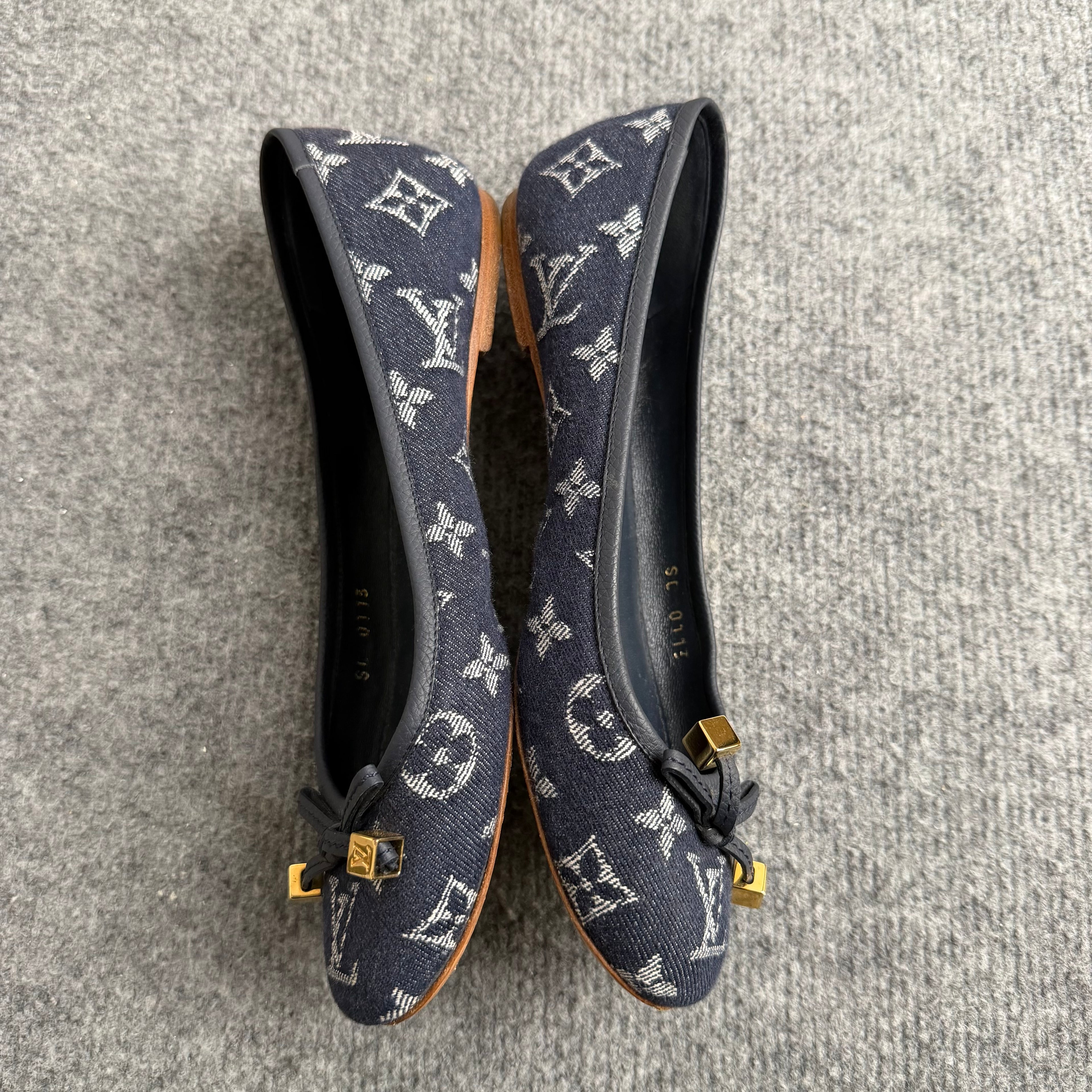 Louis Vuitton ballerina (Str. 37)