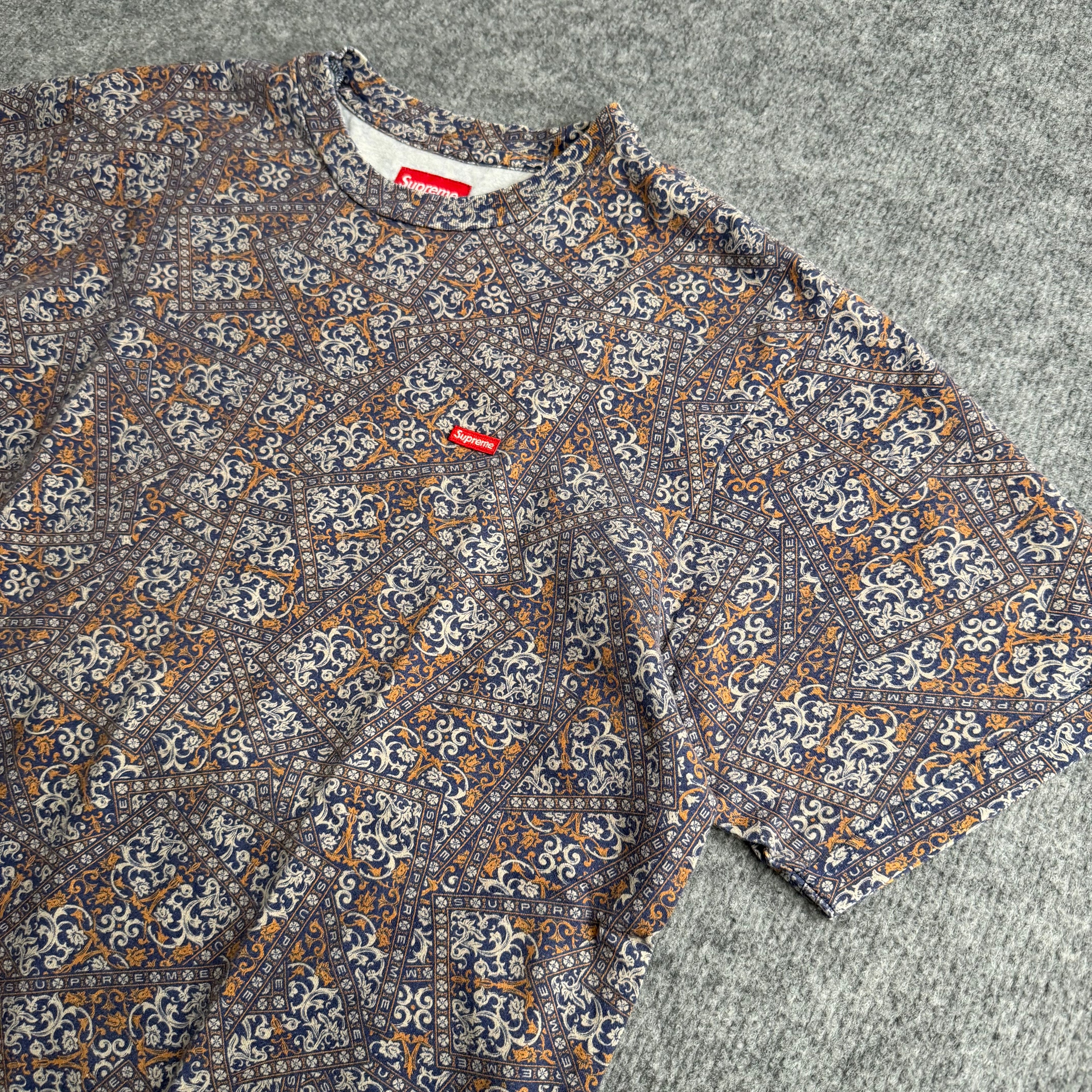 Supreme t-shirt (Str. S)