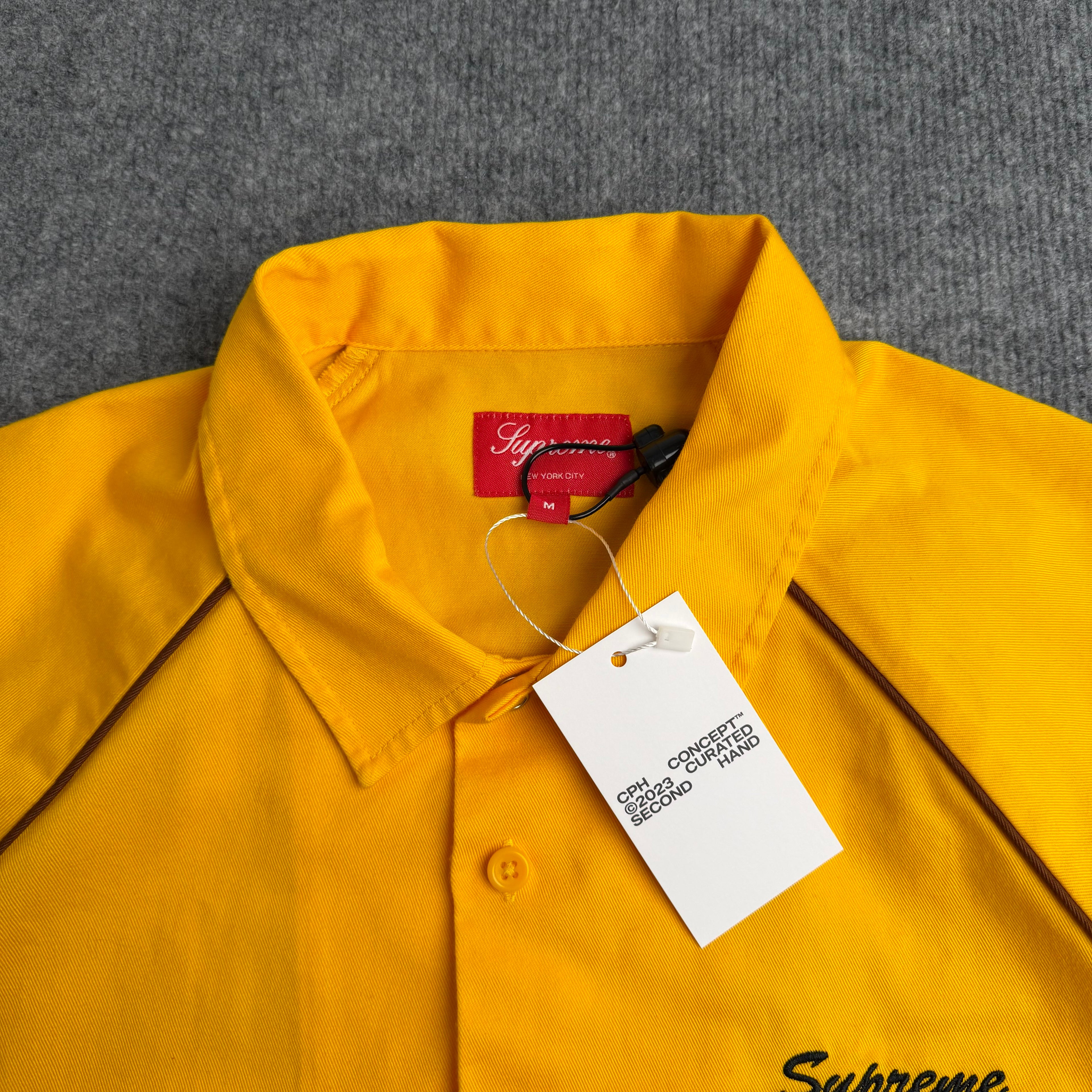 Supreme skjorte (Str. M)