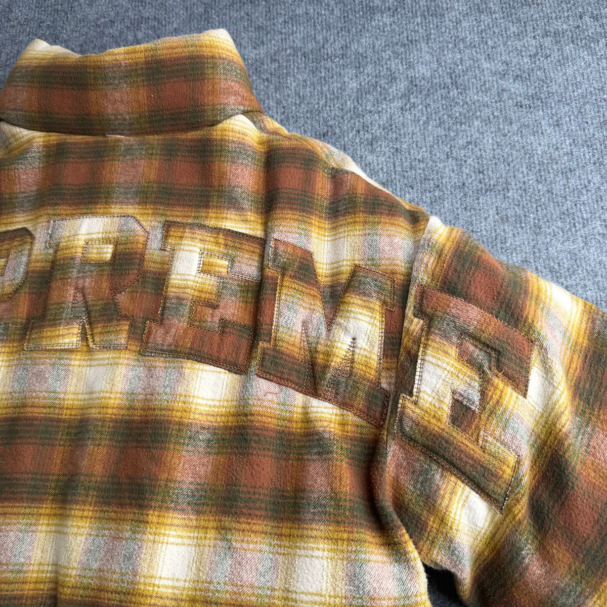 Supreme jakke (Str. S)
