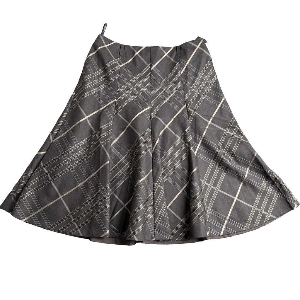 Burberry nederdel (Str. 38)