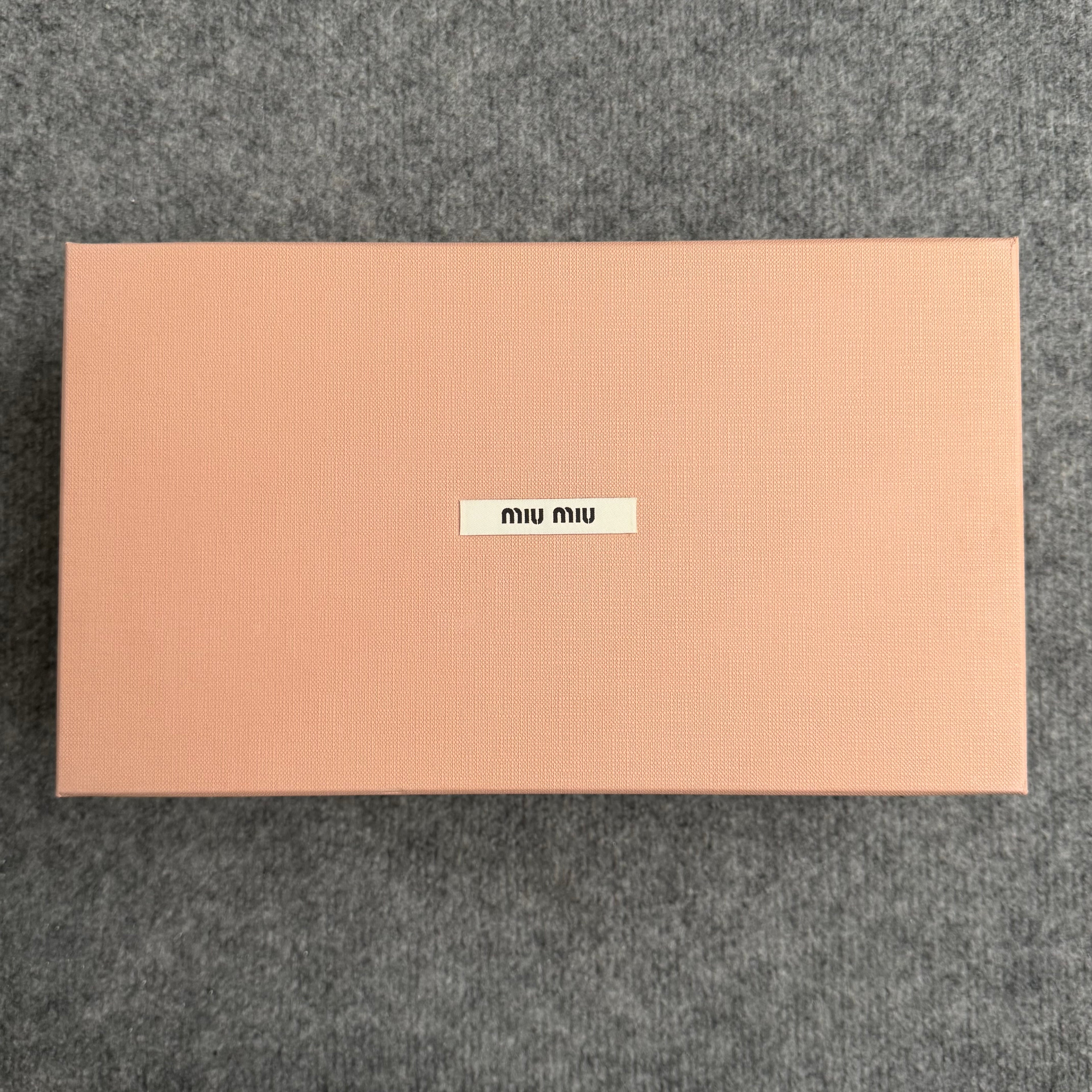 Miu Miu sneakers (Str. 42)