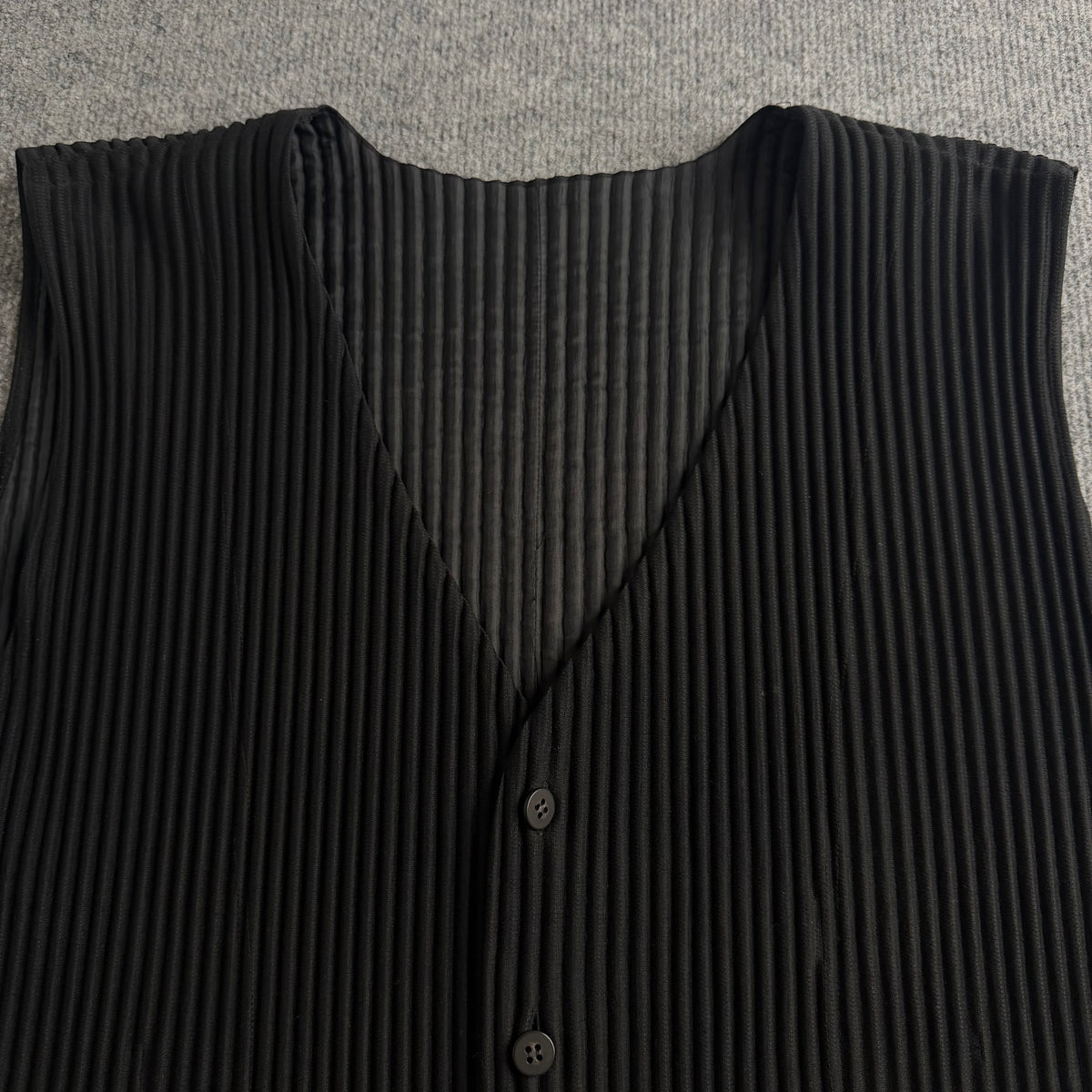 Issey Miyake vest (Str. M)
