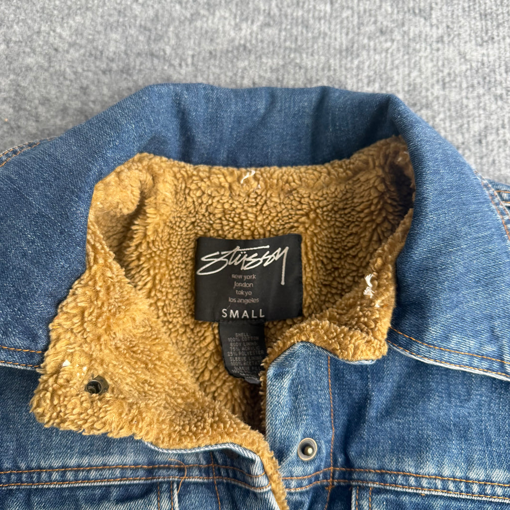 Stussy vintage denim jakke (Str. S)