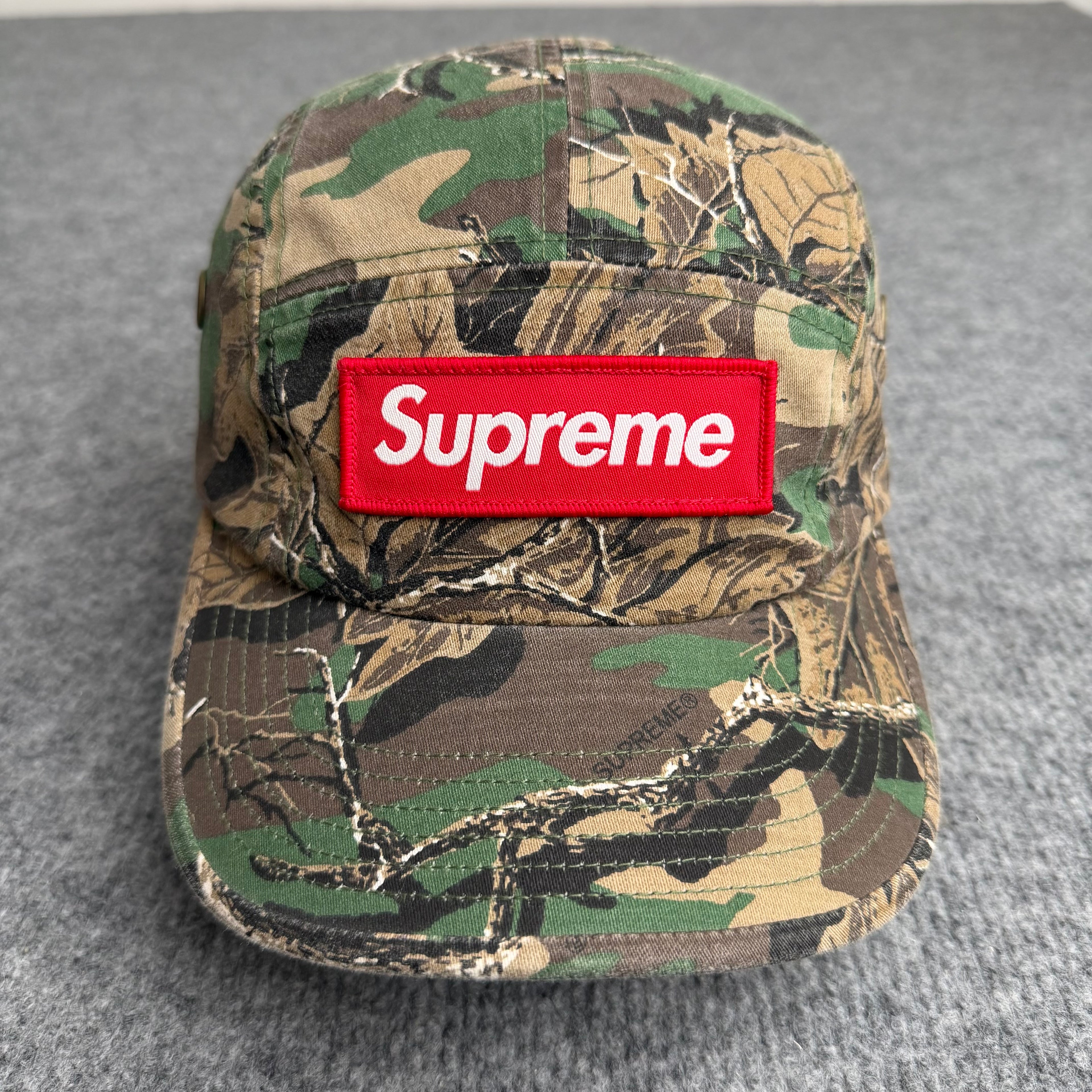 Supreme kasket