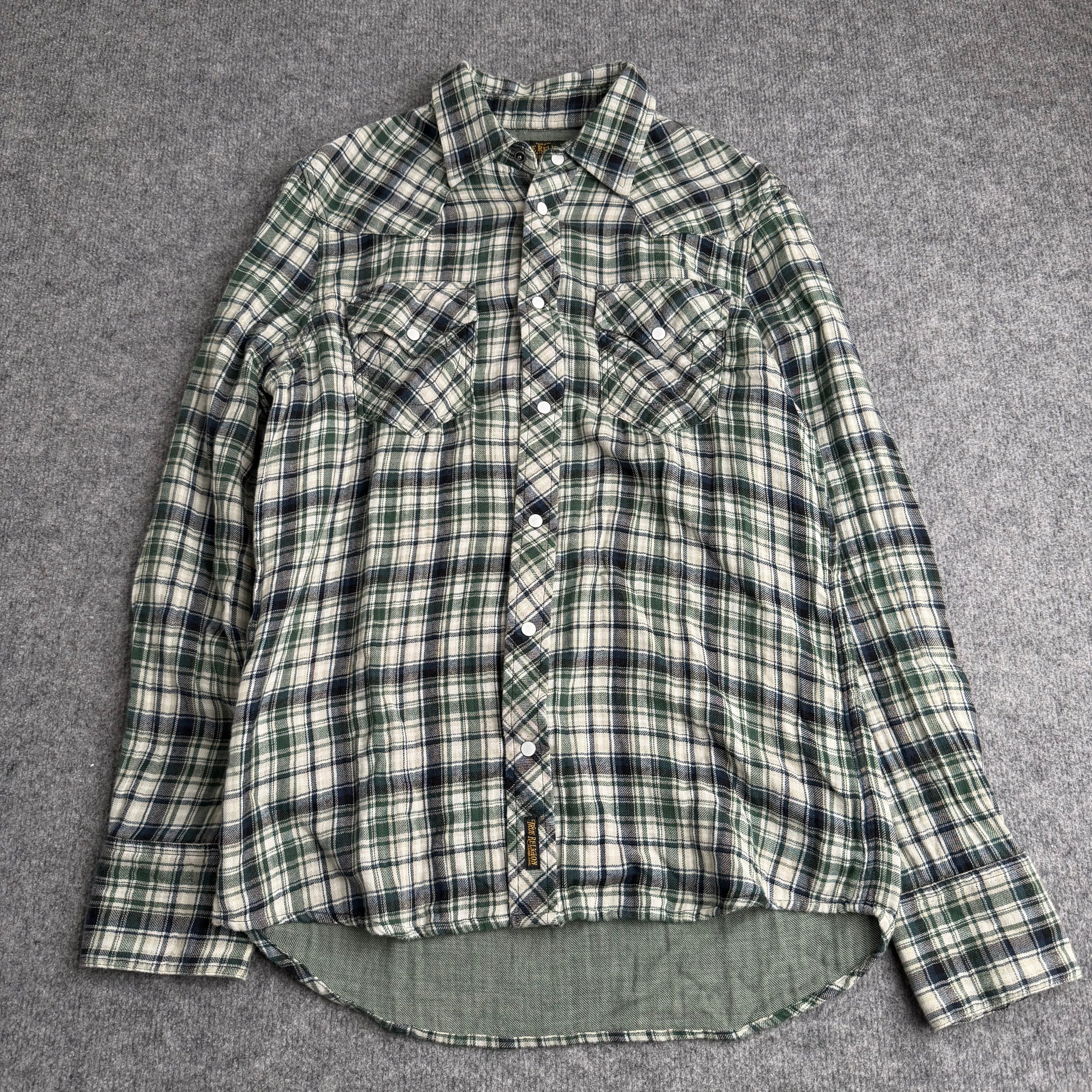 True religion skjorte (Str. M)