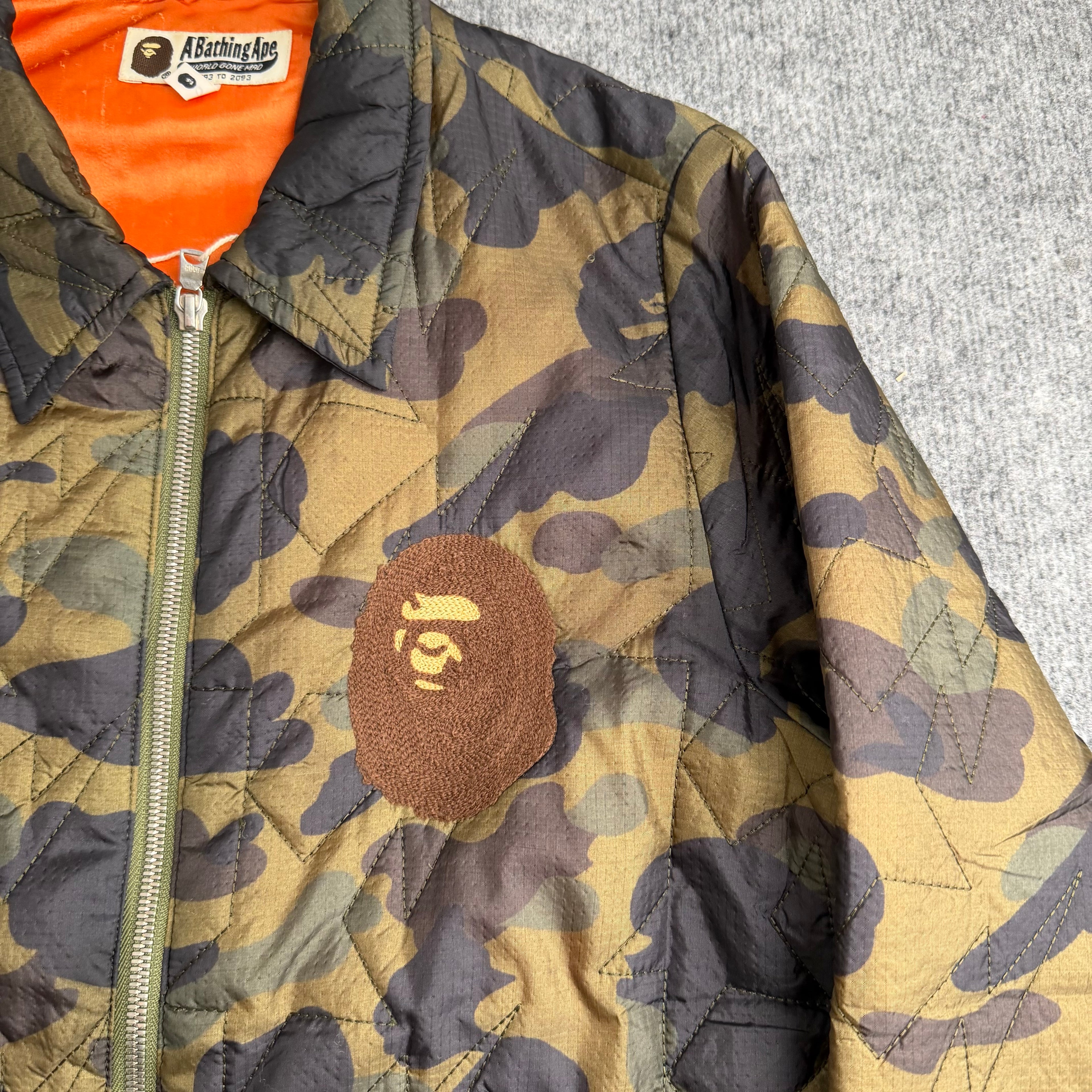 Bape jakke (Str. S)