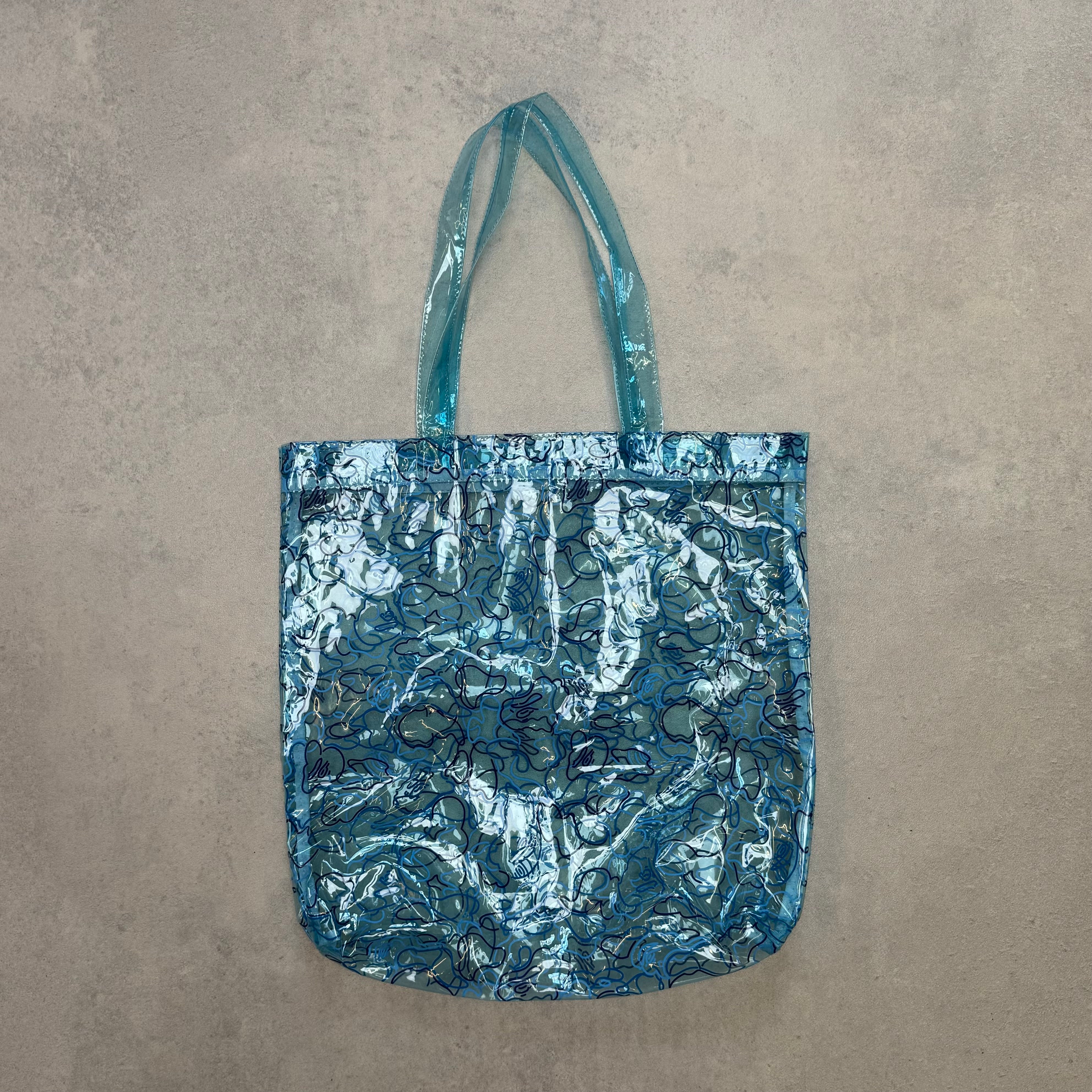 A bathing ape taske