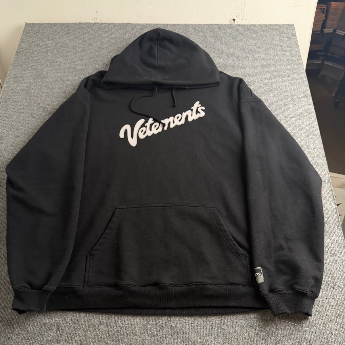 Vetements oversized hættetrøje (Str. L)
