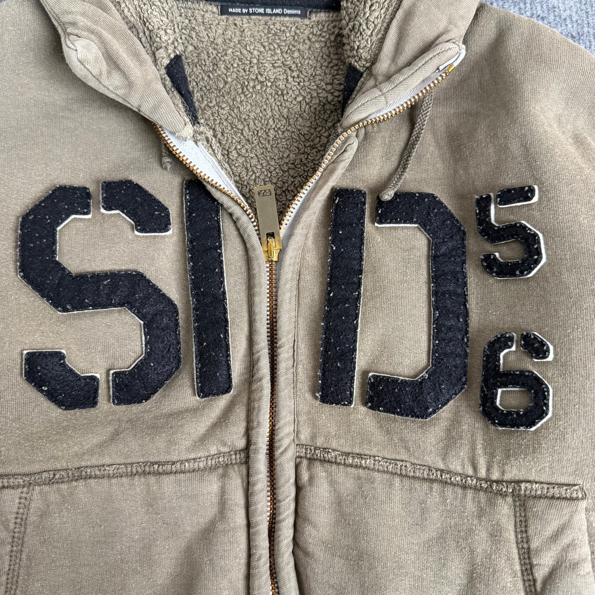 Stone Island hættetrøje (Str. S)