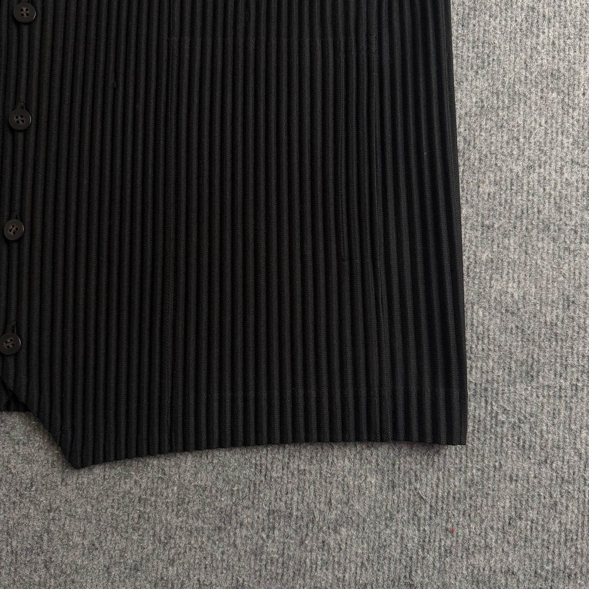 Issey Miyake vest (Str. M)