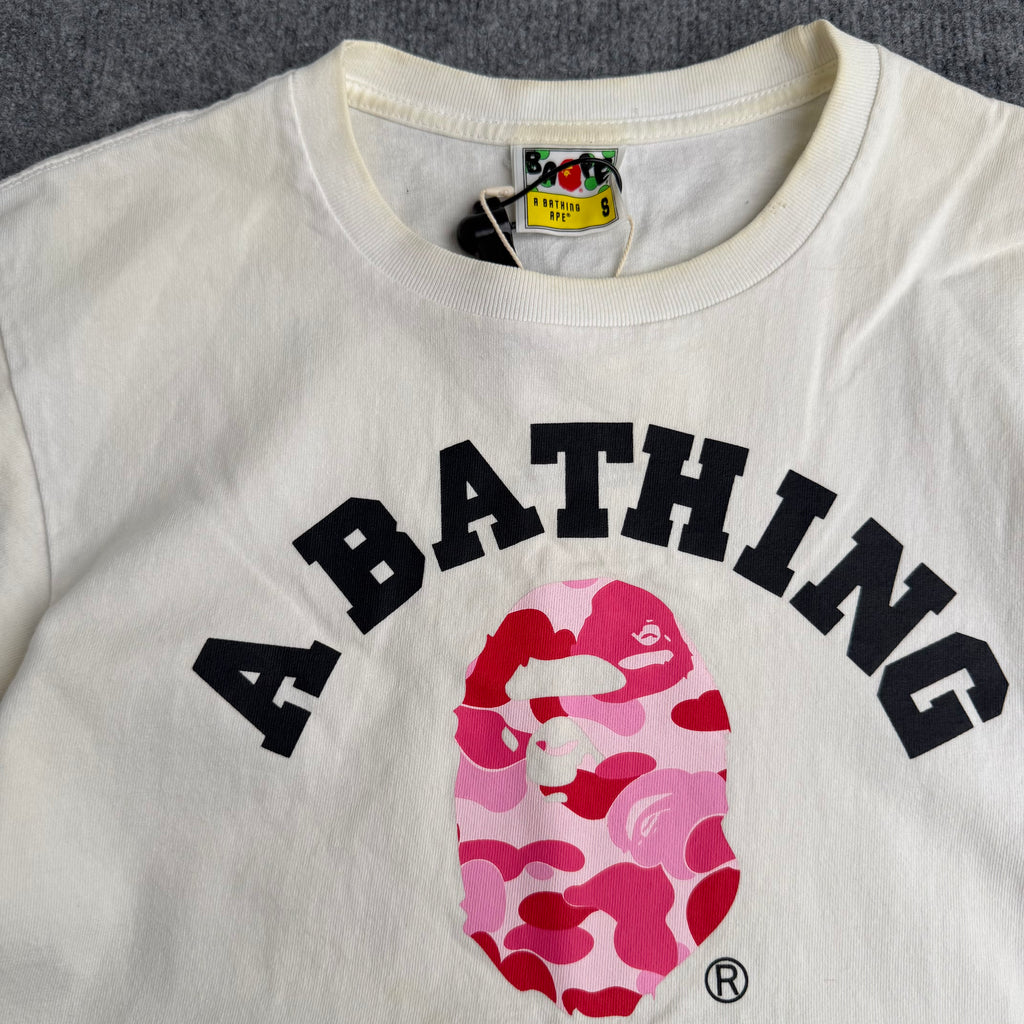 A bathing ape t-shirt (Str. S)