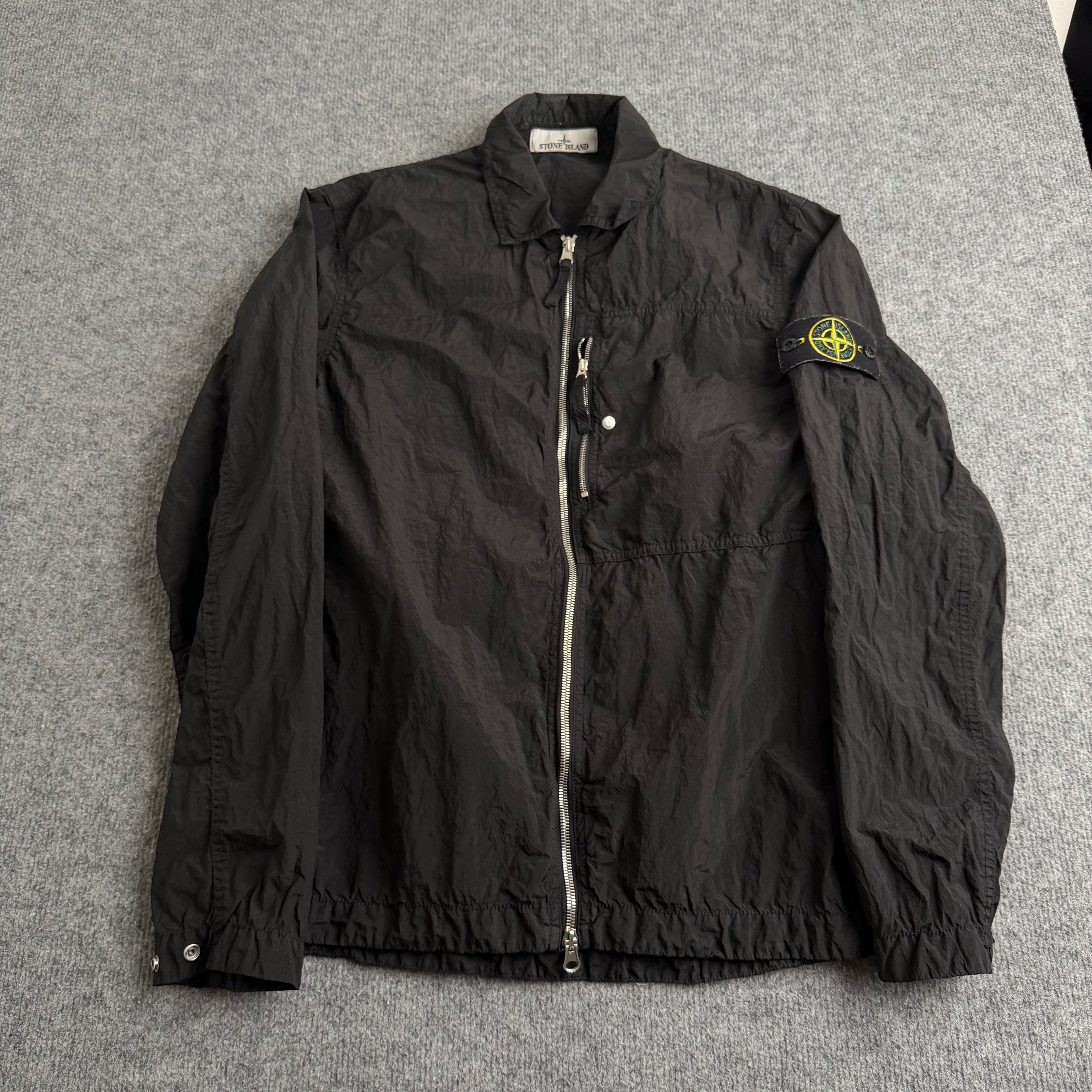Stone Island jakke (Str. M)