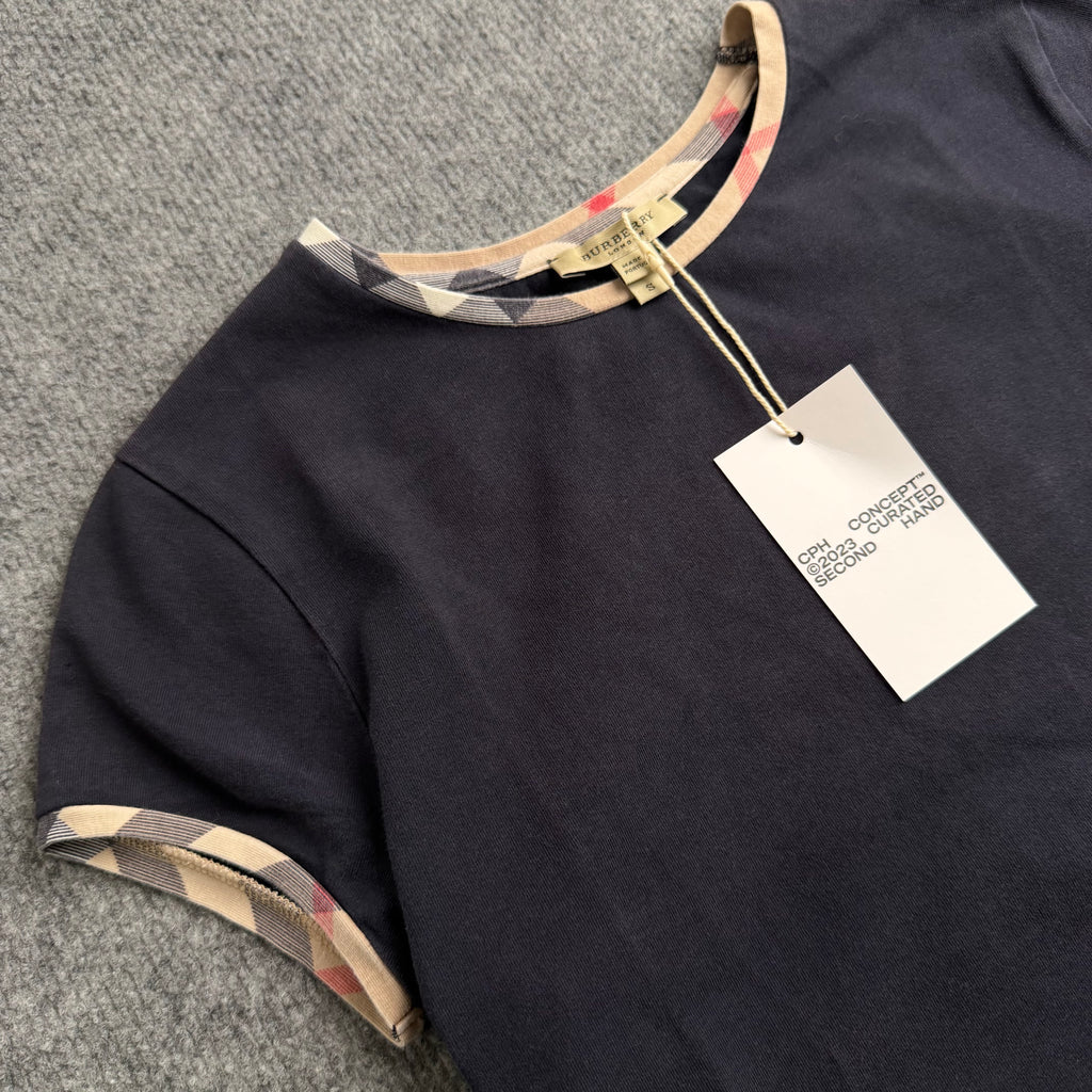 Burberry t-shirt (Str. S)