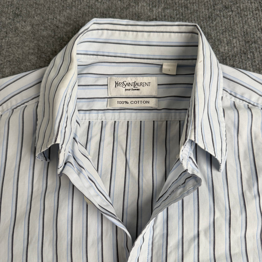 Yves Saint Laurent skjorte (Str. L)