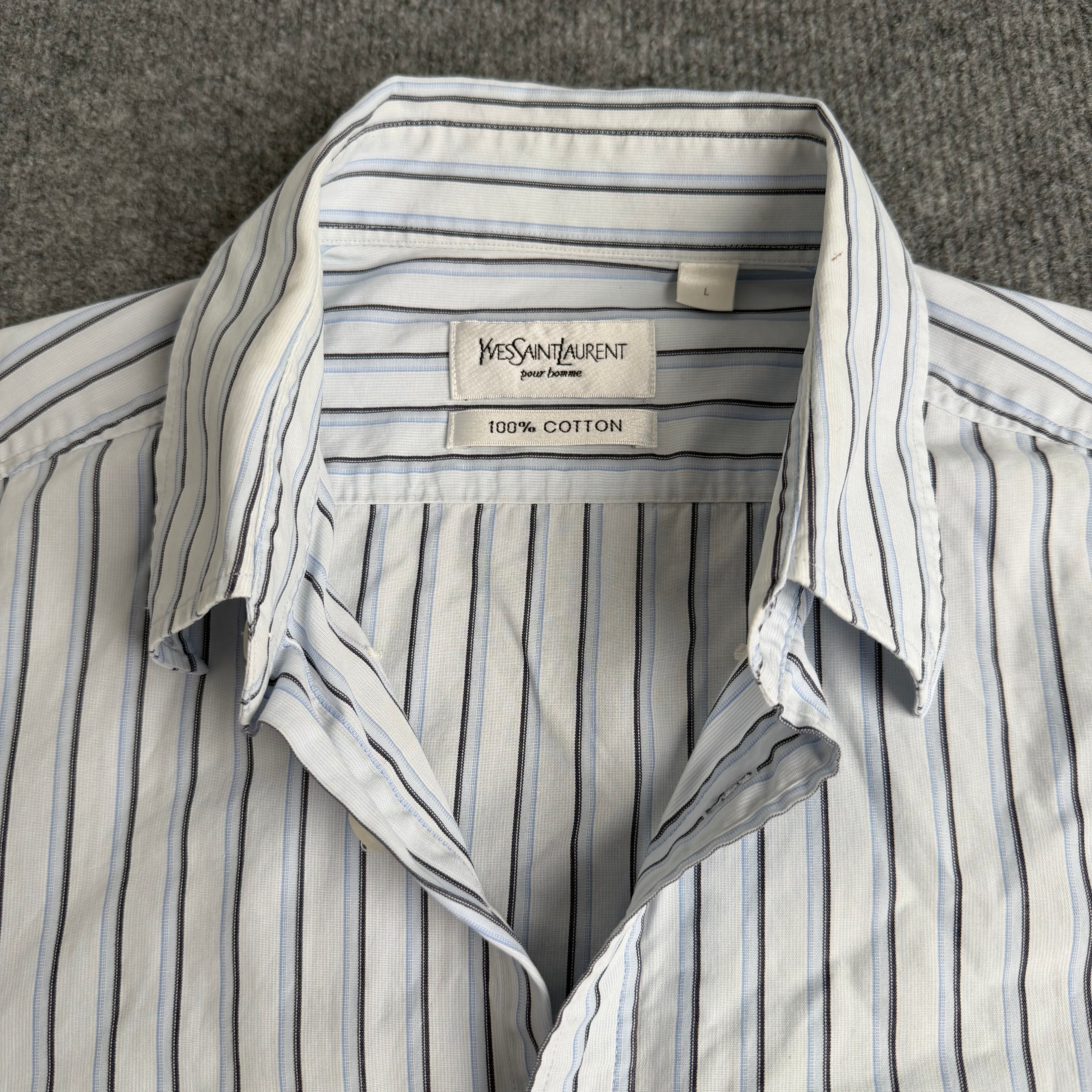 Yves Saint Laurent skjorte (Str. L)