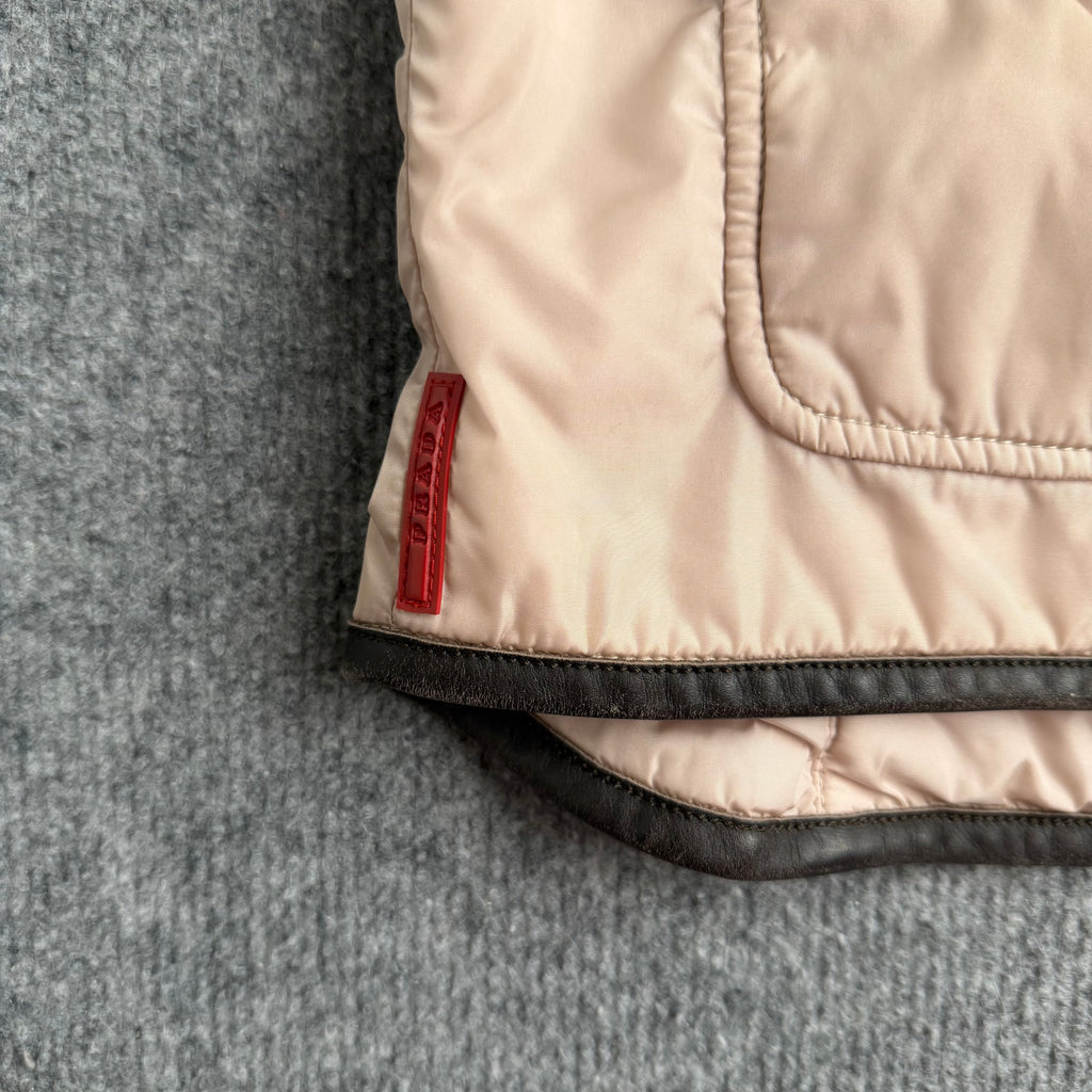 Prada vest (Str. 40)