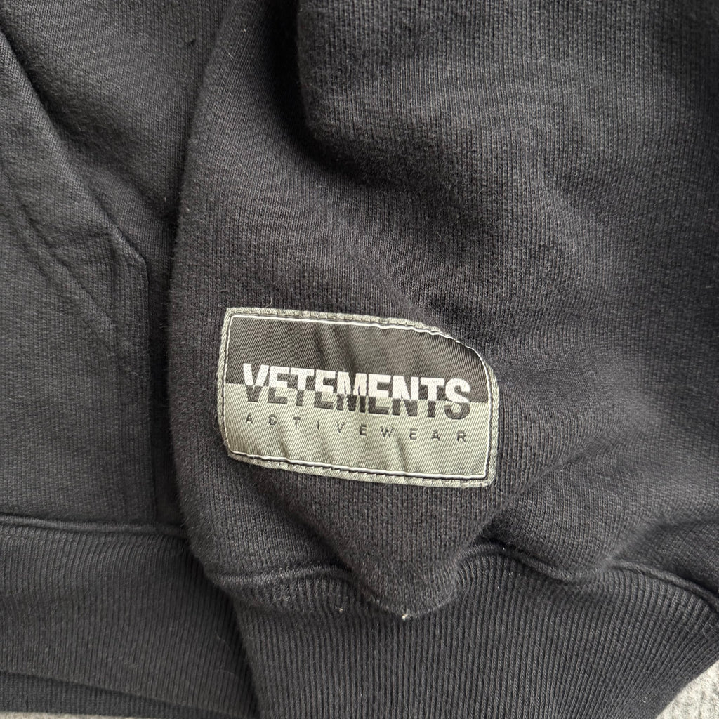 Vetements oversized hættetrøje (Str. L)