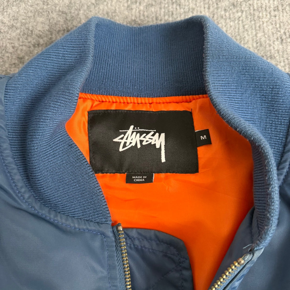 Stussy bomber jakke (Str. M)