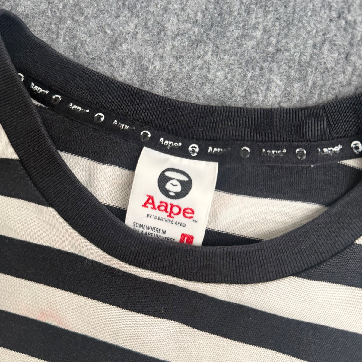 A bathing ape t-shirt (Str. L)