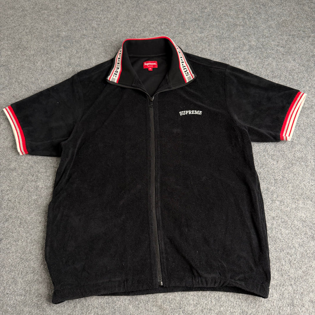Supreme skjorte (Str. M)