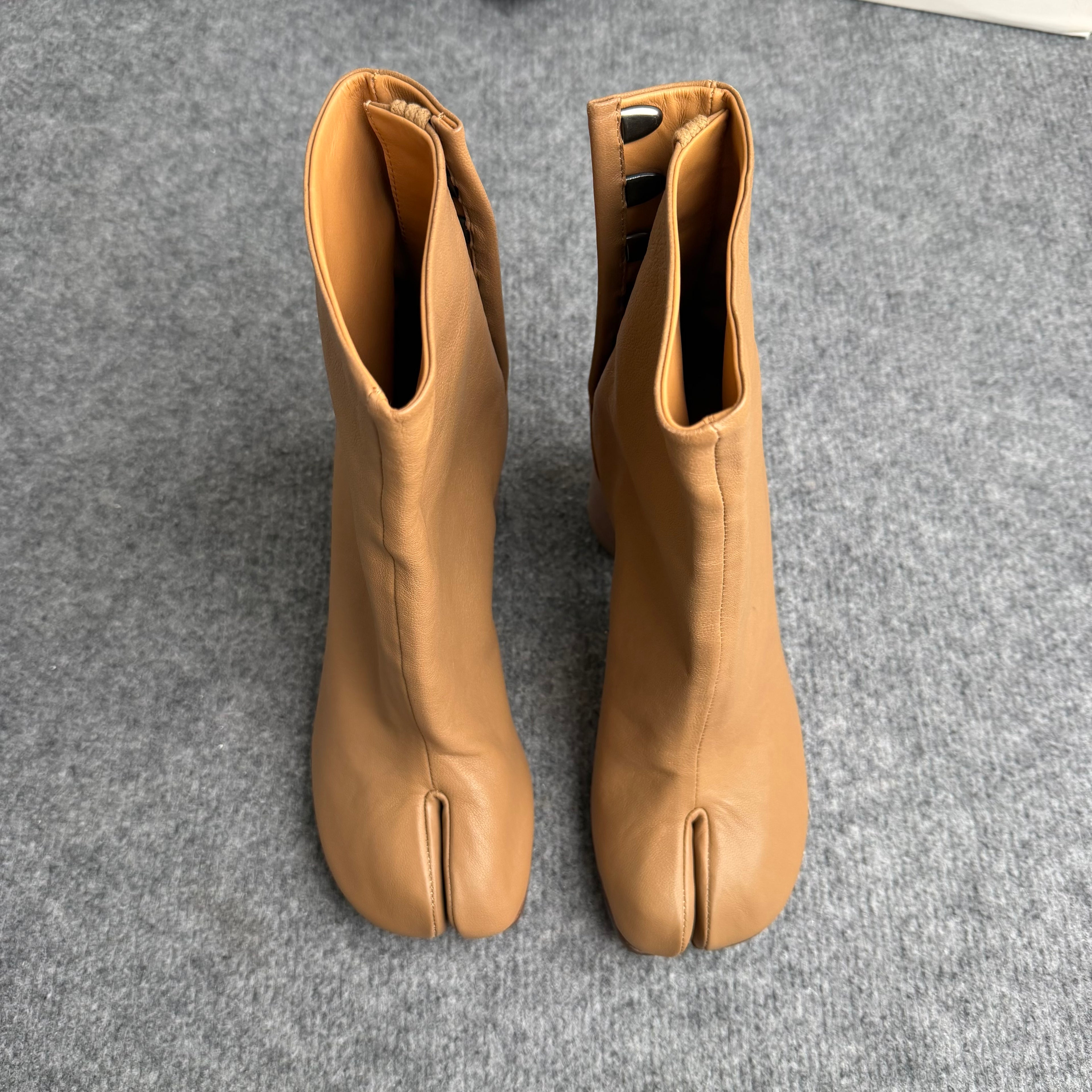 Maison margiela tabi’s (Str. 37)