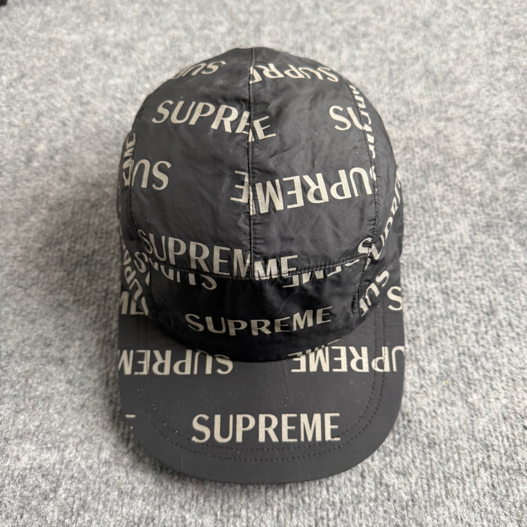 Supreme kasket